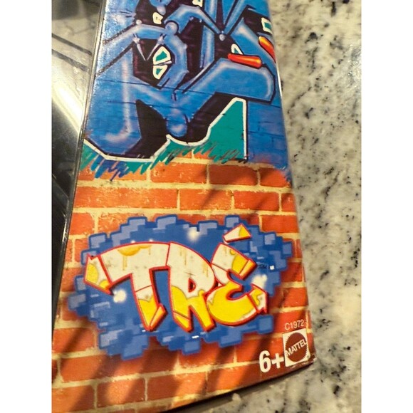 Mattel Flavas Tre Doll Y2K Boombox Music Urban Graffiti Rapper African American - Picture 4 of 5